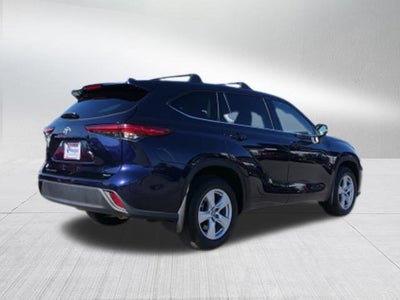 2022 Toyota Highlander L