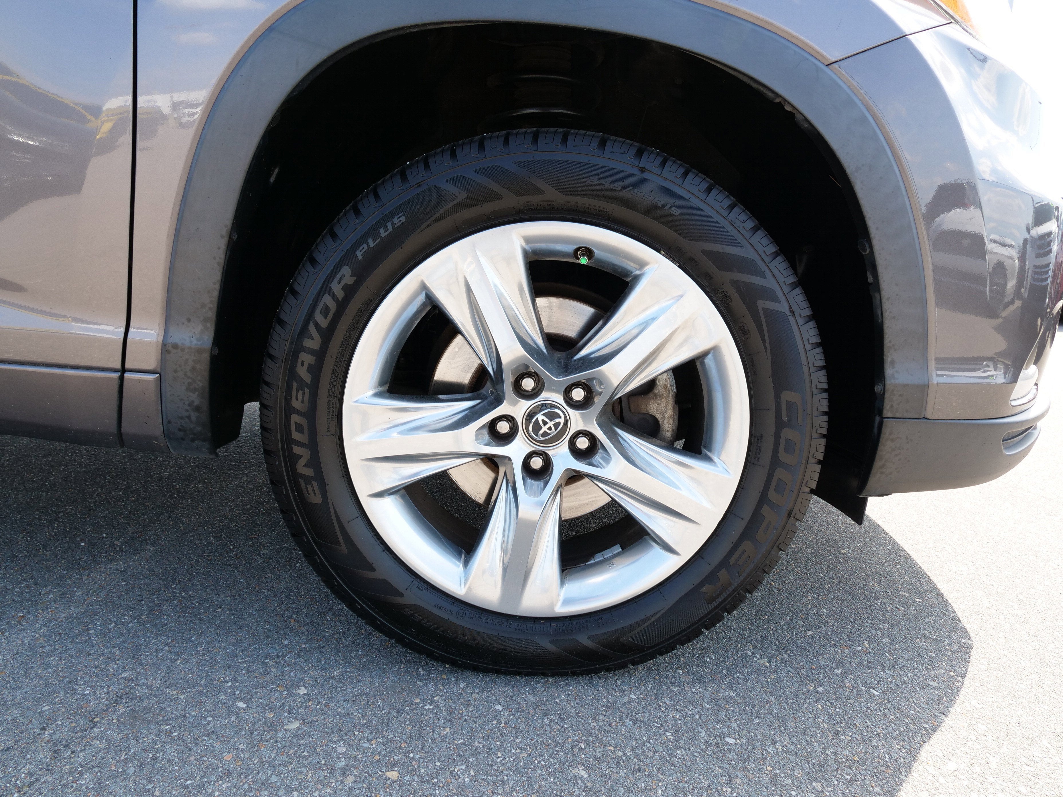 2016 Toyota Highlander Base