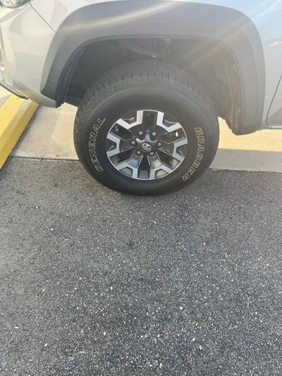 2017 Toyota Tacoma SR5
