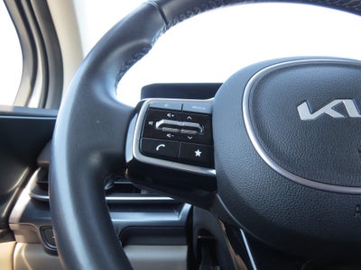 2025 Kia Carnival LXS