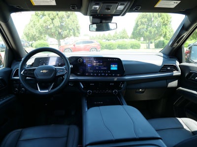 2025 Chevrolet Suburban LT