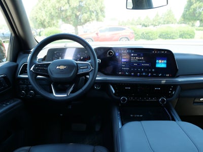 2025 Chevrolet Suburban LT