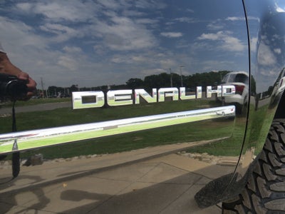 2014 GMC Sierra 2500HD Denali