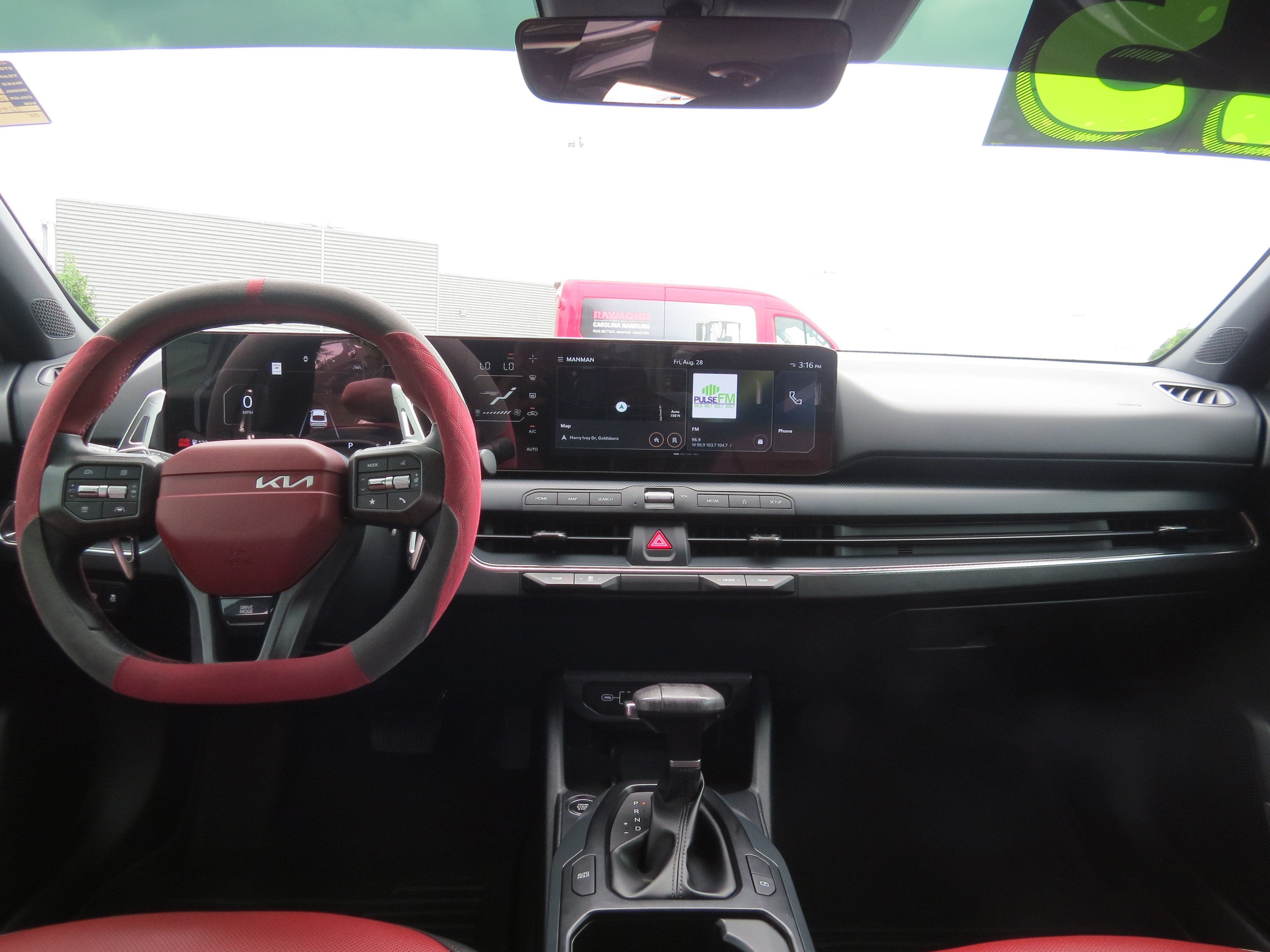 2025 Kia K4 GT-Line