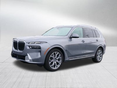 2025 BMW X7 xDrive40i