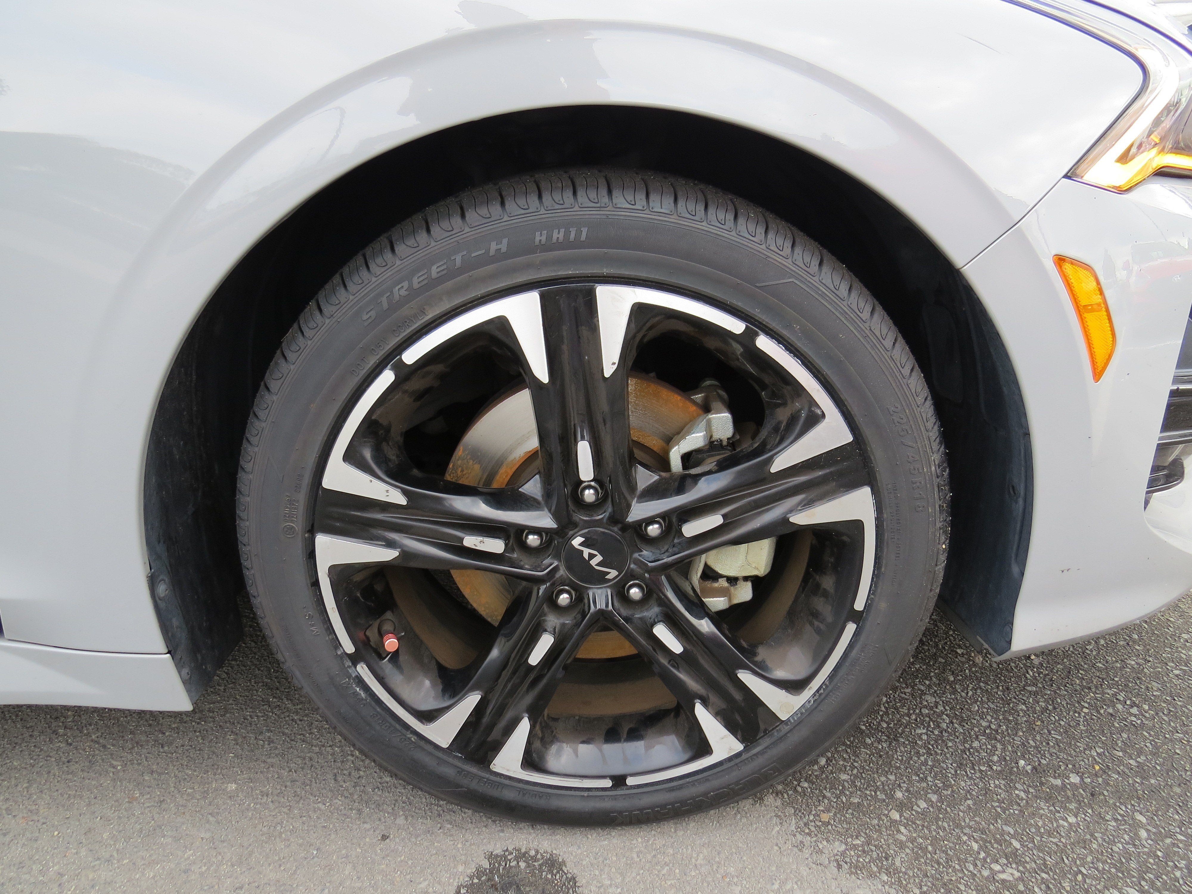 2023 Kia K5 GT-Line