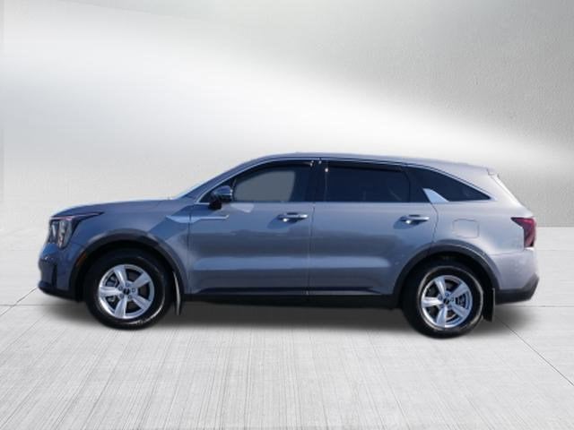 2025 Kia Sorento LX
