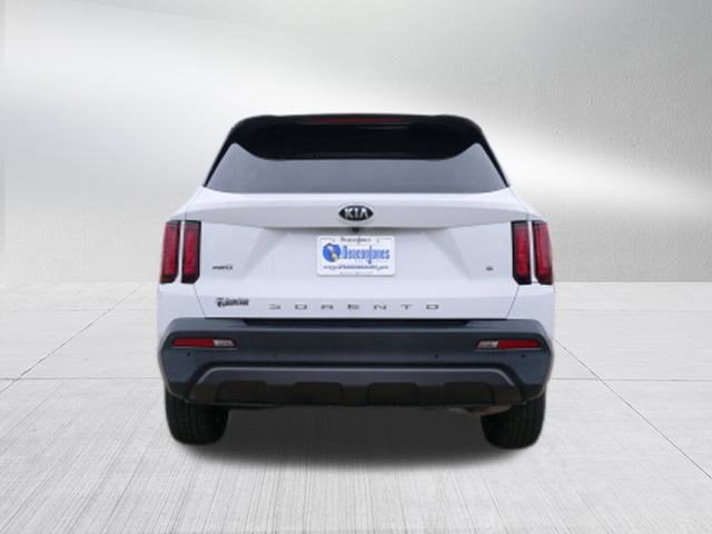 2021 Kia Sorento S