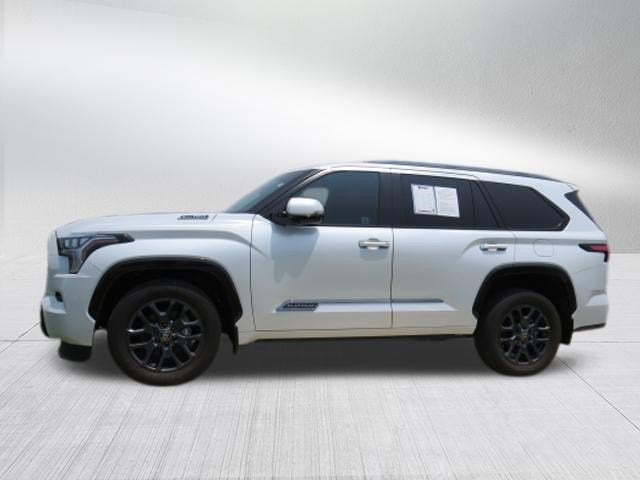 2025 Toyota Sequoia SR5