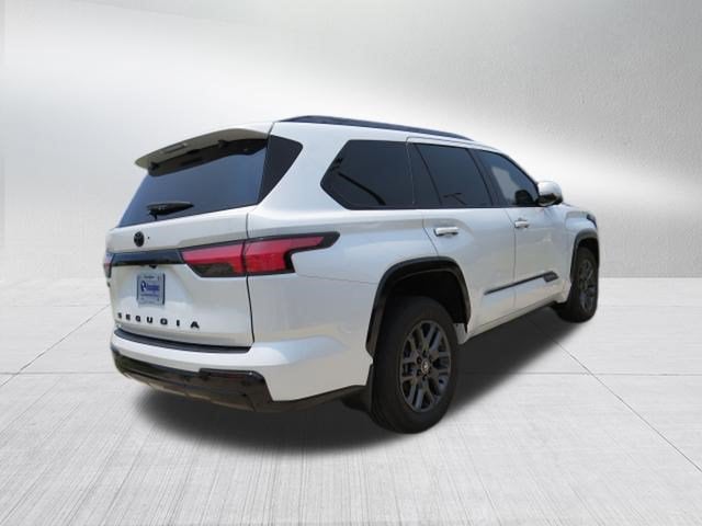 2025 Toyota Sequoia SR5