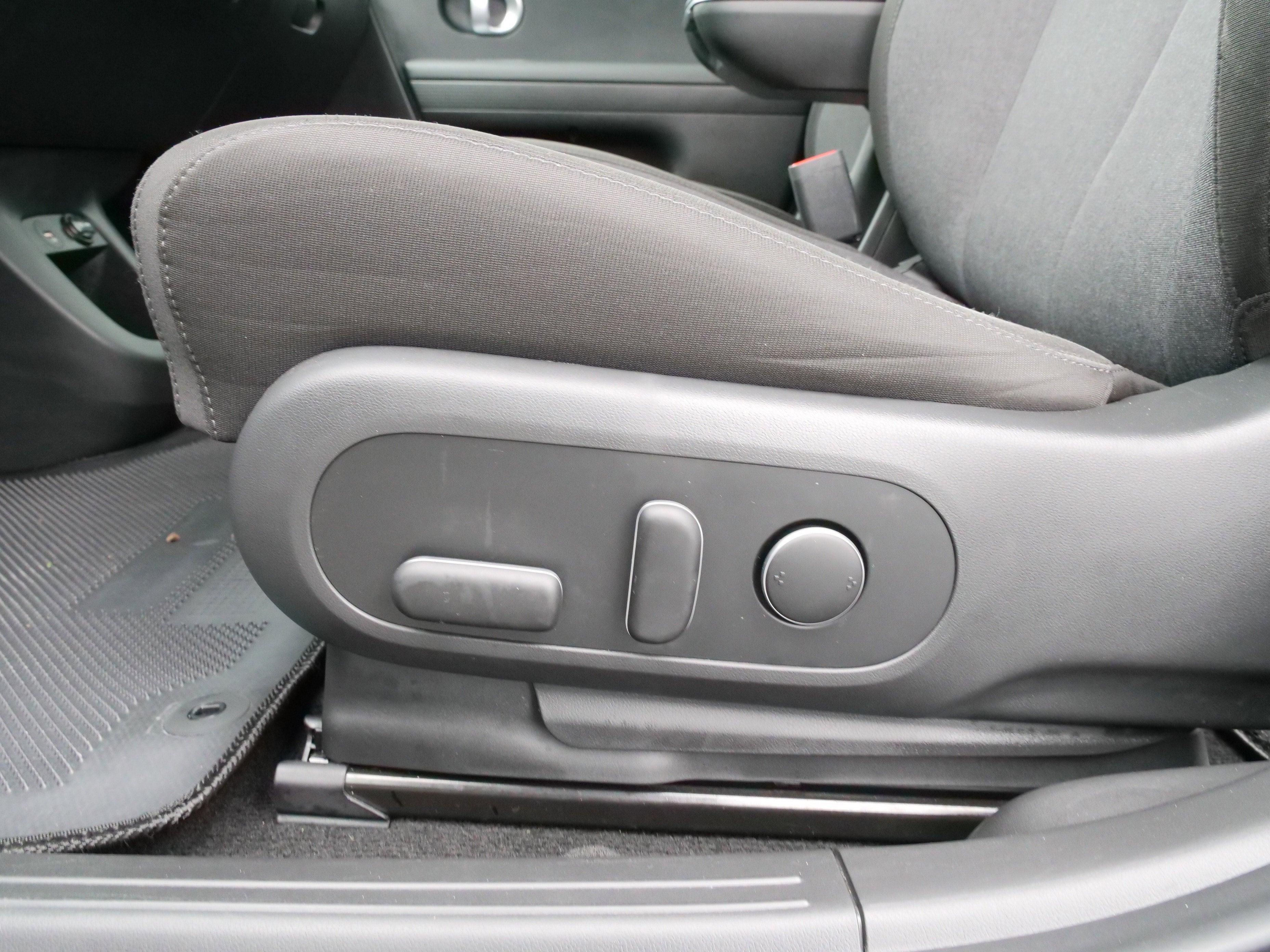 2023 Hyundai IONIQ 5 SE