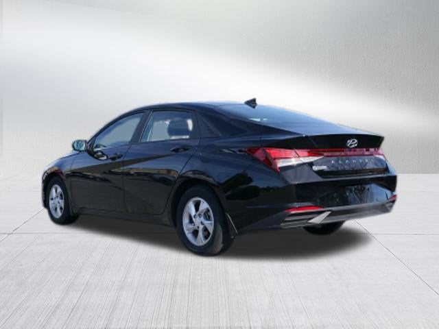 2023 Hyundai Elantra SE