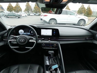 2022 Hyundai Elantra Limited