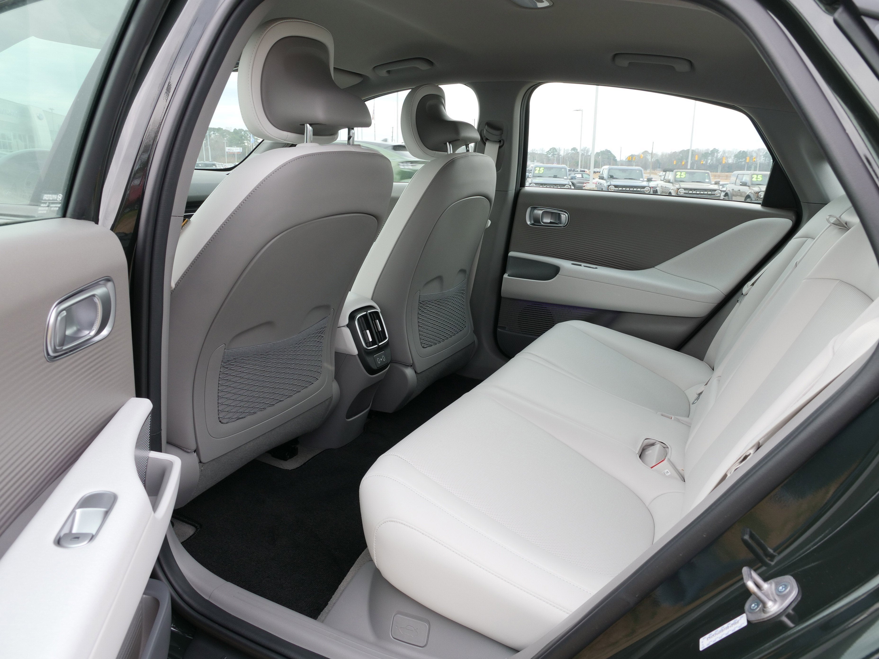 2023 Hyundai IONIQ 6 SEL