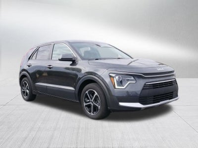 2023 Kia Niro LX