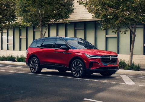 2026 Lincoln Nautilus® SUV with the available Jet Appearance Package and Hybrid transmission. | Deacon Jones Lincoln in Goldsboro NC