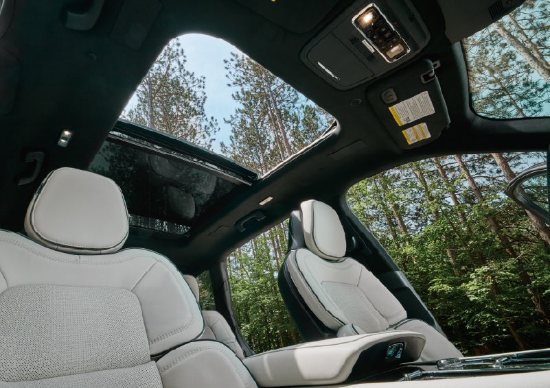 The front seats of a 2027 Lincoln Aviator® Black Label™ SUV | Deacon Jones Lincoln in Goldsboro NC