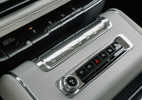 The piano key gear selector of a 2027 Lincoln Aviator® Back Label™ SUV. | Deacon Jones Lincoln in Goldsboro NC